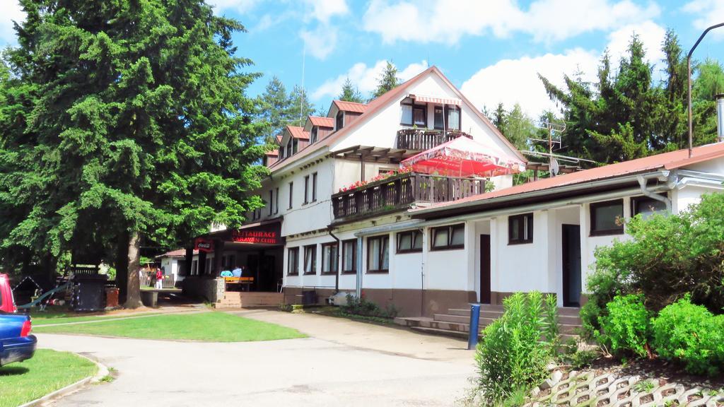 Juniorcamp Nova Zivohost Hotel Krecovice Luaran gambar