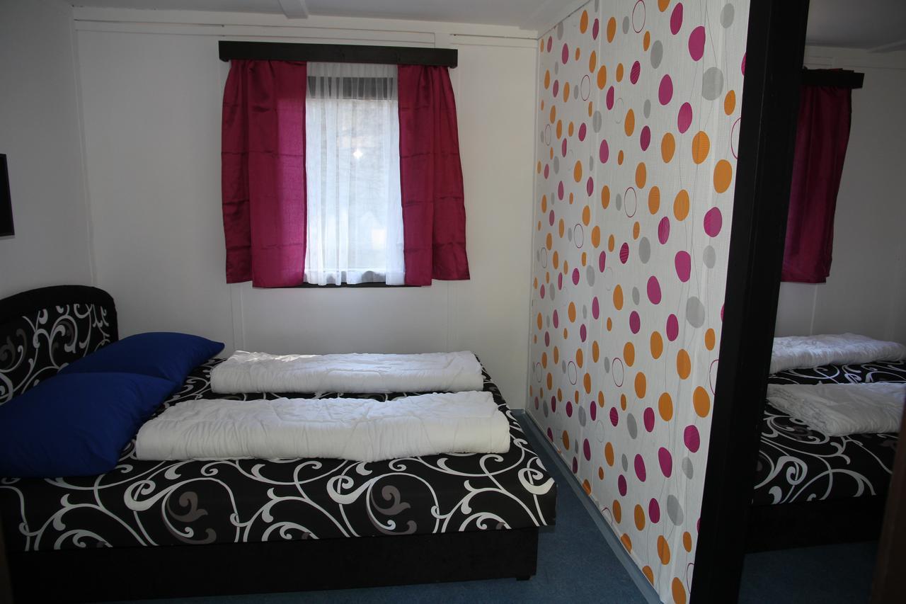 Juniorcamp Nova Zivohost Hotel Krecovice Luaran gambar